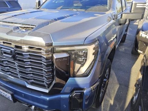Used 2024 GMC Sierra 3500 Denali Ultimate image 6
