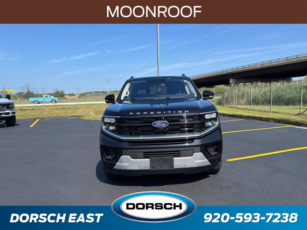 Certified 2025 Ford Expedition Max Platinum AWD/4WD image 2