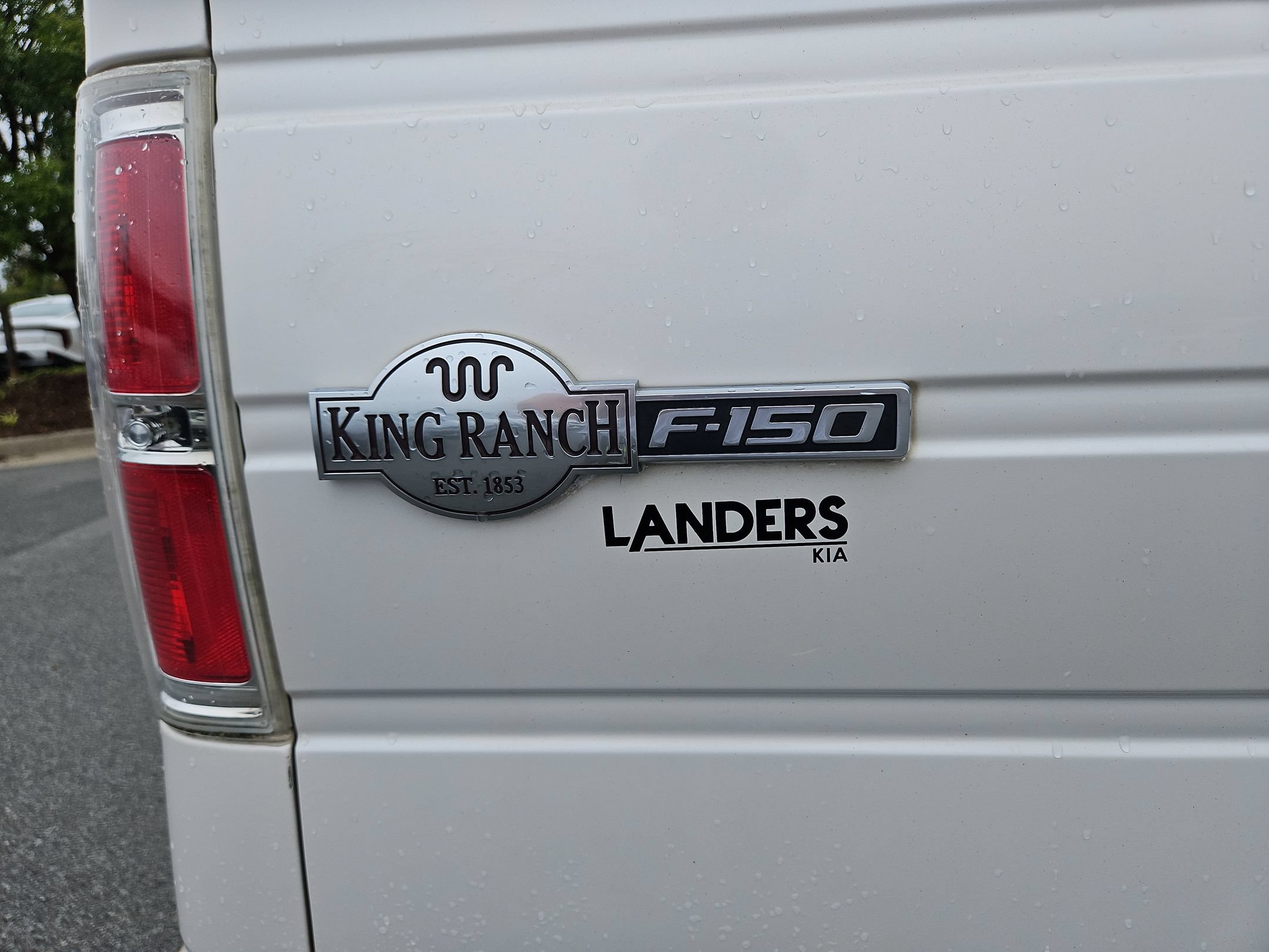 Used 2013 Ford F150 King Ranch w/ King Ranch Luxury Pkg AWD/4WD image 48