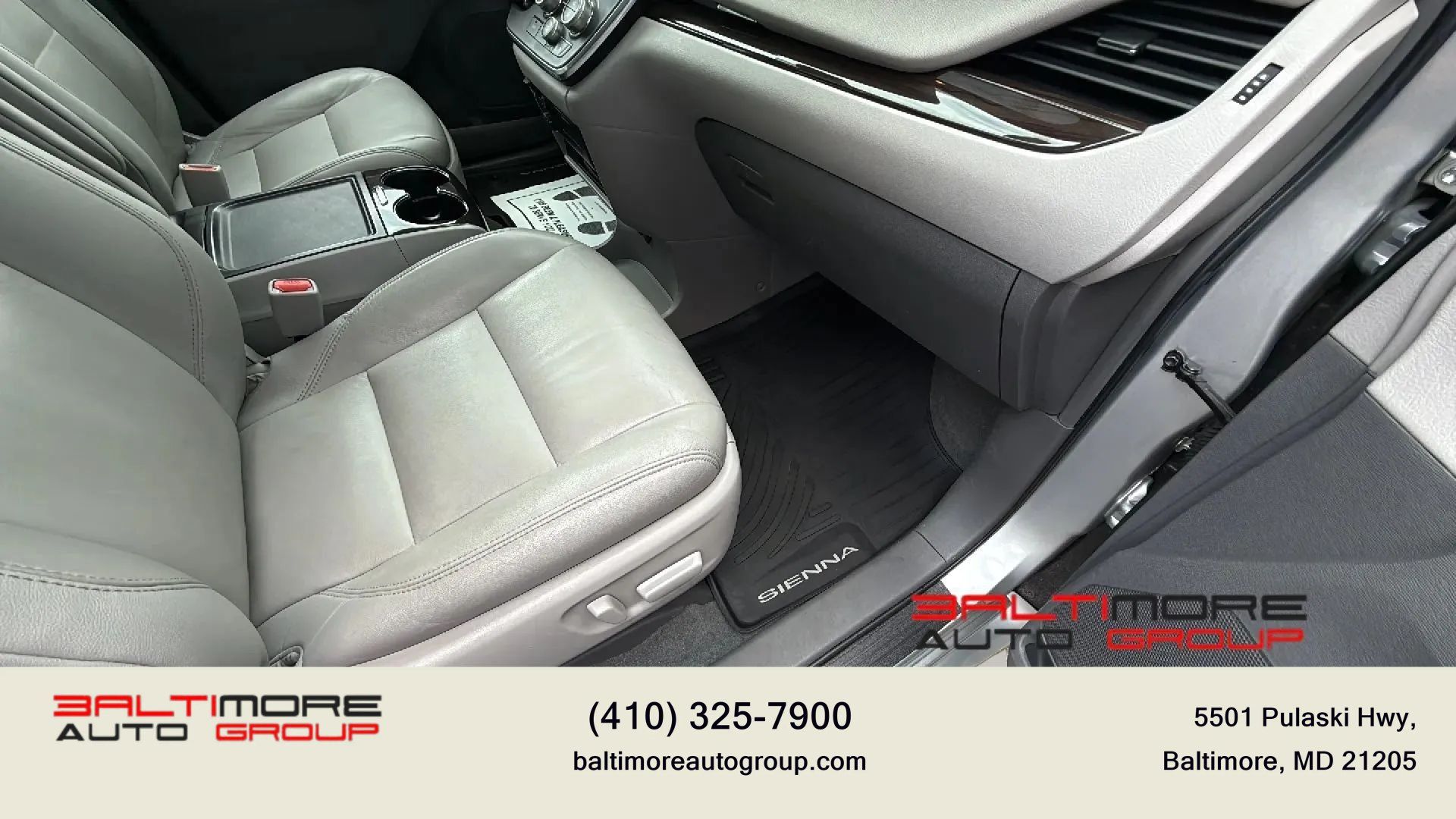 Used 2019 Toyota Sienna XLE Premium FWD image 18