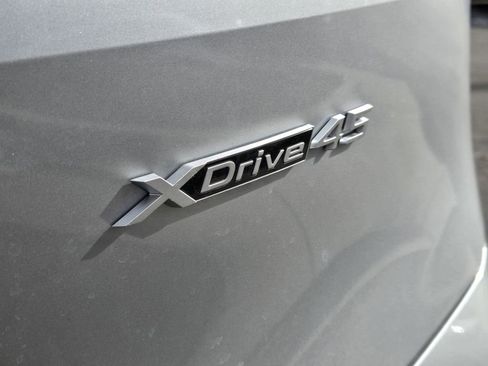 New 2026 BMW iX xDrive45 w/ M Sport Package image 13