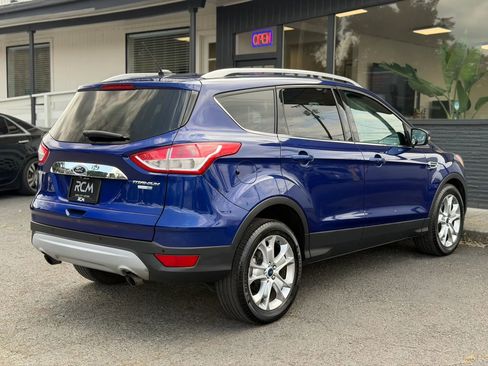 Used 2014 Ford Escape Titanium AWD/4WD image 5