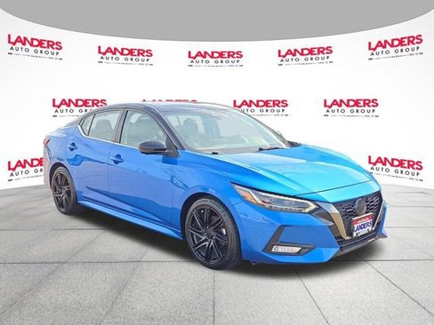 Used 2022 Nissan Sentra SR w/ SR Premium Package FWD image 1