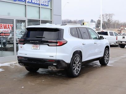 New 2026 GMC Acadia Denali Ultimate w/ LPO, Floor Liner Package