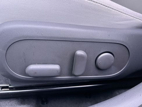 Used 2024 Hyundai Kona SEL AWD/4WD image 12