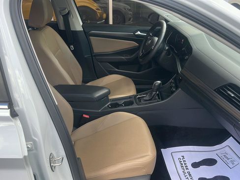 Used 2020 Volkswagen Jetta SEL FWD image 8