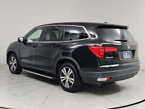 Used 2017 Honda Pilot EX-L image 4