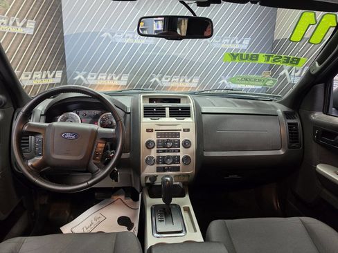 Used 2011 Ford Escape XLT FWD image 11