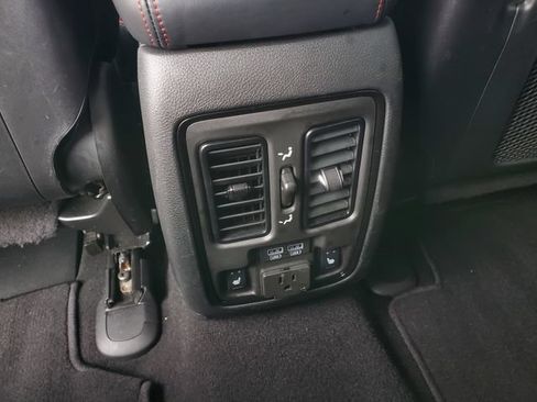 Certified 2024 Dodge Durango R/T AWD/4WD image 25
