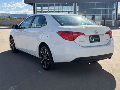 Used 2017 Toyota Corolla SE FWD image 6