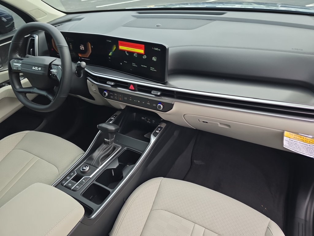 New 2026 Kia Sorento S FWD image 11