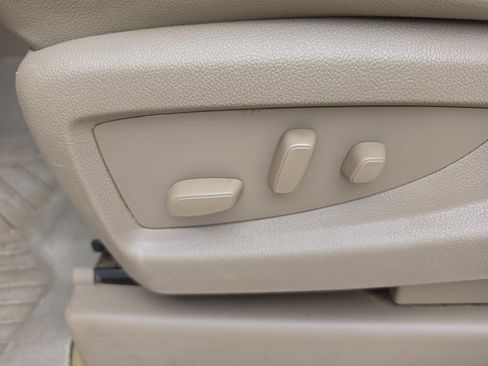 Used 2017 Chevrolet Tahoe LT RWD image 10
