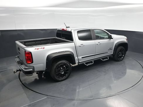 Used 2020 Chevrolet Colorado LT w/ Colorado RST Special Edition AWD/4WD image 34