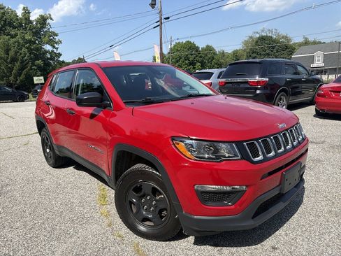 Used 2018 Jeep Compass Sport w/ Cold Weather Group AWD/4WD image 4