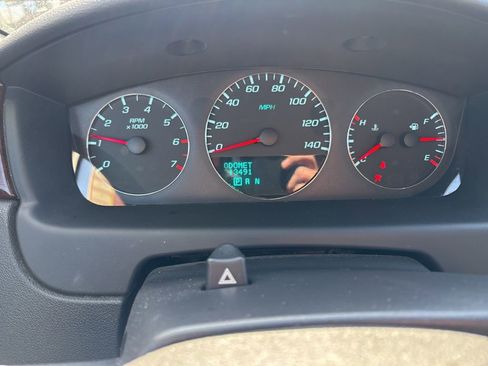 Used 2011 Chevrolet Impala LT w/ Luxury Edition Package image 15