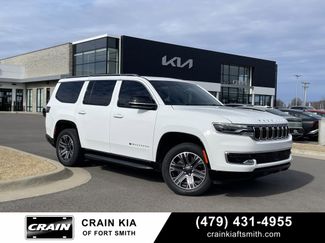 Used 2023 Jeep Wagoneer Base w/ Premium Group I video 1