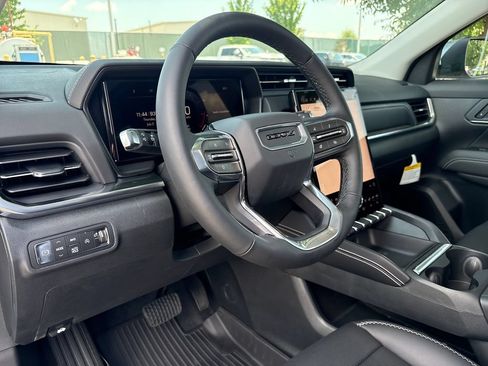 New 2026 GMC Terrain Denali w/ LPO, Floor Liner Package AWD/4WD image 10