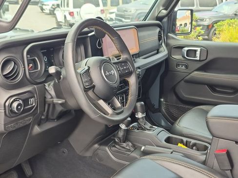 Used 2024 Jeep Wrangler Unlimited Rubicon 392 AWD/4WD image 9