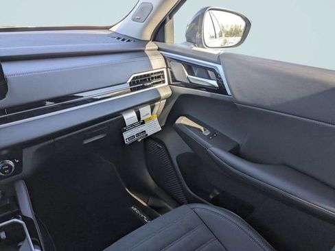 New 2026 Mitsubishi Outlander SE FWD image 15