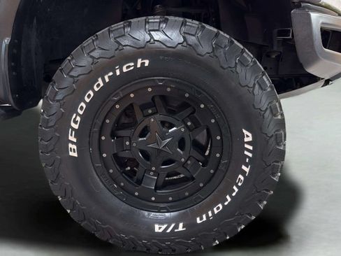 Used 2019 Ford F150 Raptor w/ Equipment Group 802A Luxury AWD/4WD image 38