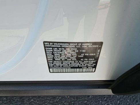 Used 2023 Volkswagen ID.4 S RWD image 37