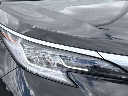 New 2026 Toyota Sienna Limited AWD/4WD image 34
