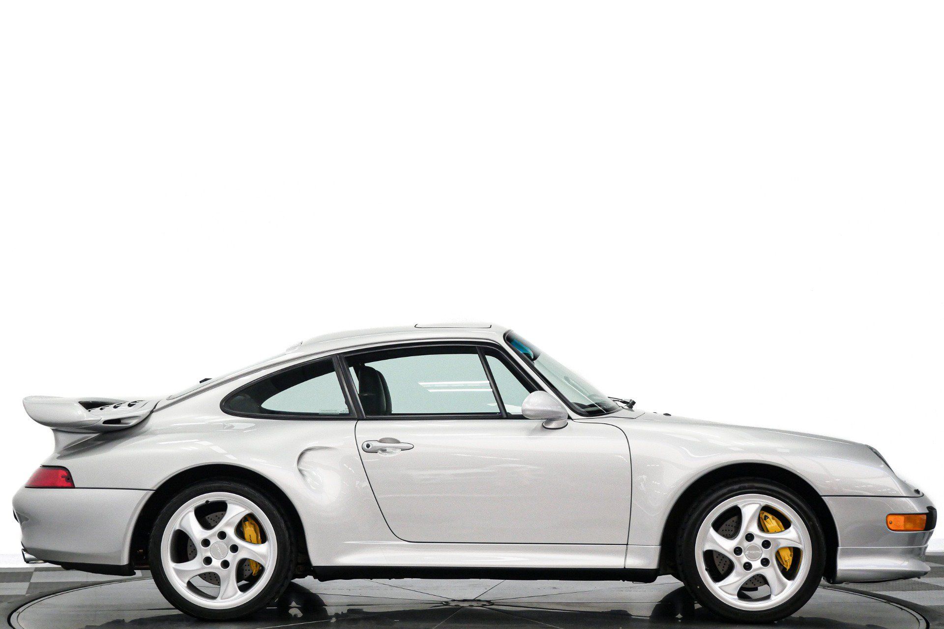 Used 1997 Porsche 911 Turbo S AWD/4WD image 2