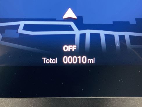 New 2026 BMW X1 xDrive28i w/ Technology Package image 17