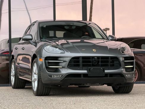 Used 2016 Porsche Macan Turbo image 16