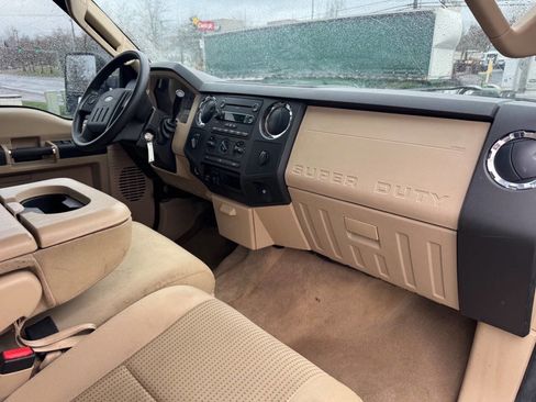 Used 2008 Ford F250 Lariat image 13