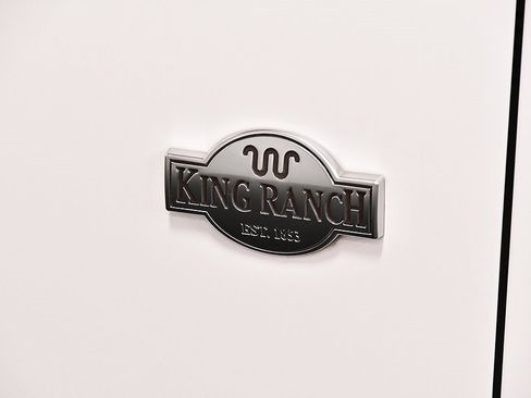 Used 2024 Ford Expedition King Ranch image 10