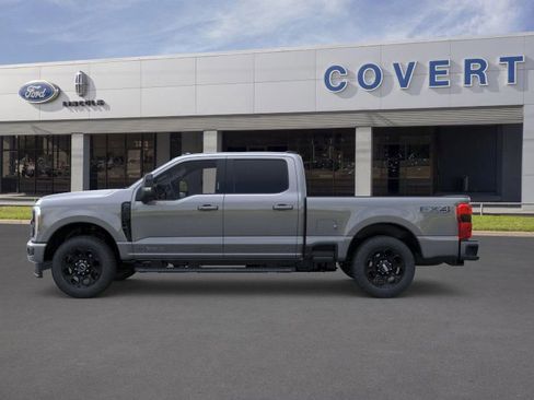 New 2026 Ford F250 Lariat w/ Black Appearance Package image 3