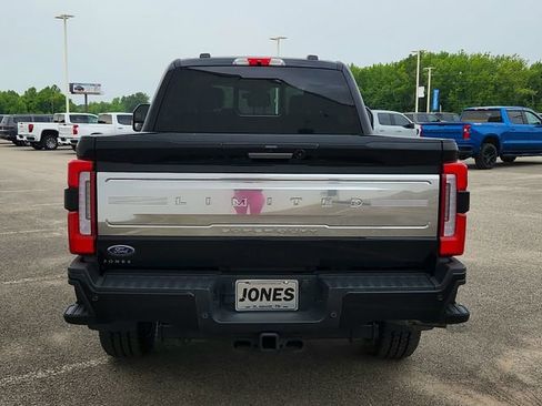 Used 2023 Ford F250 Limited AWD/4WD image 6