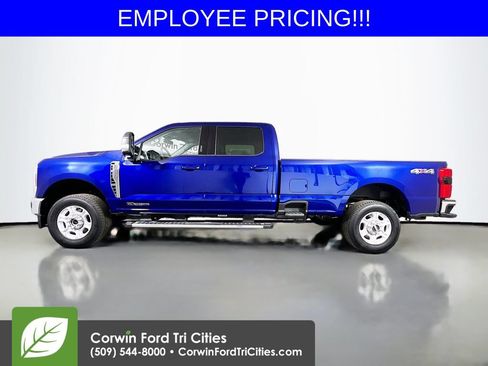 New 2026 Ford F250 XLT w/ XLT Premium Package AWD/4WD image 6