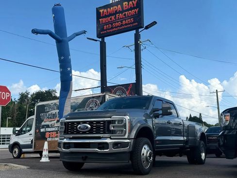 Used 2023 Ford F450 Lariat w/ Lariat Ultimate Package AWD/4WD image 2