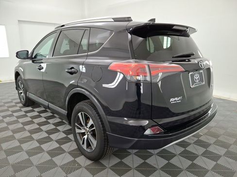 Used 2018 Toyota RAV4 XLE w/ Plus Extra Value Package AWD/4WD image 21