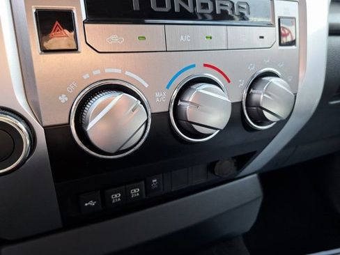 Used 2020 Toyota Tundra SR5 AWD/4WD image 19