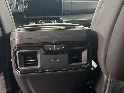 New 2024 GMC Sierra 1500 AT4X w/ AT4X AEV Edition AWD/4WD image 22