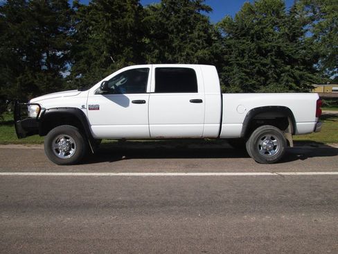 Used 2007 Dodge Ram 2500 Truck SLT w/ Light Group AWD/4WD image 10