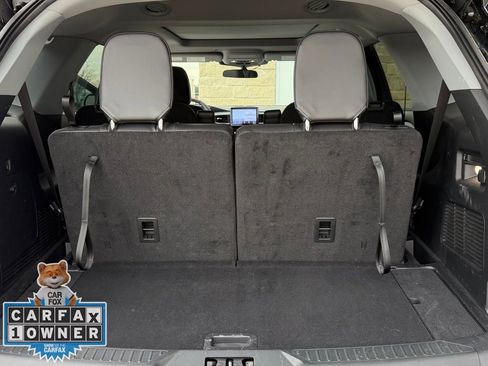 Used 2023 Ford Explorer XLT w/ Equipment Group 202A image 25