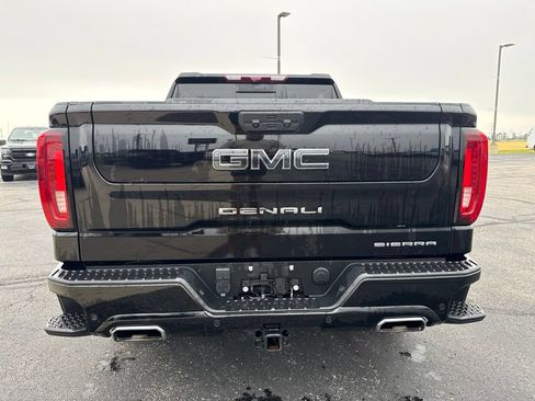 Used 2024 GMC Sierra 1500 Denali Ultimate AWD/4WD image 8