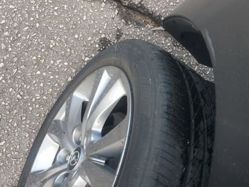 Used 2023 MAZDA CX-30 AWD 2.5 S w/ Select Package image 4