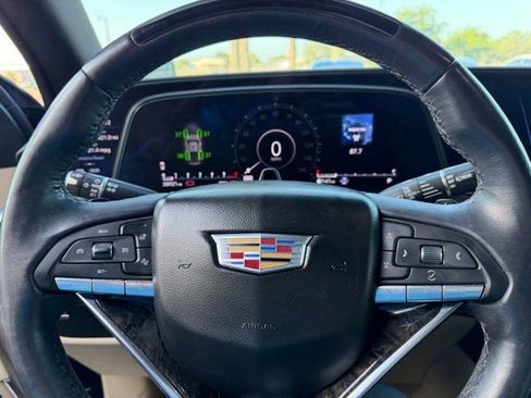 Certified 2023 Cadillac Escalade Premium Luxury AWD/4WD image 14