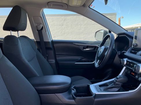 Used 2023 Toyota RAV4 XLE image 37