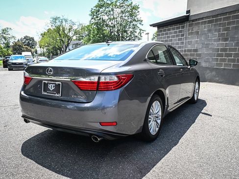 Used 2014 Lexus ES 350 w/ Luxury Package FWD image 5