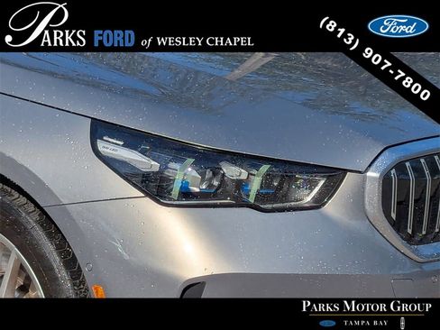 Used 2025 BMW 530i xDrive w/ Premium Package image 7