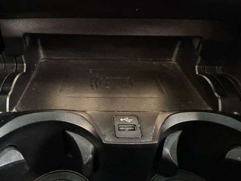 Used 2021 BMW 440i xDrive M440i xDrive w/ Executive Package image 28