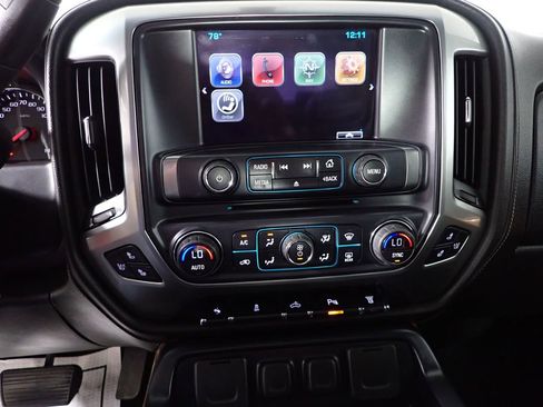 Used 2015 Chevrolet Silverado 3500 LTZ AWD/4WD image 30