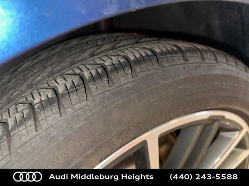 Used 2023 BMW 530e xDrive w/ Luxury Seating Package image 30