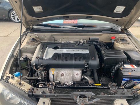 Used 2003 Hyundai Elantra GLS FWD image 19